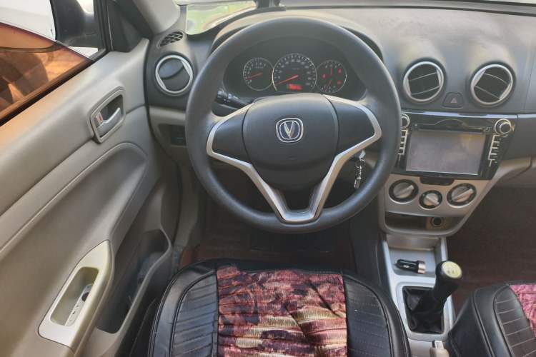 Used CHANGAN Alsvin V3 2012 1.3L Manual Comfort Version China IV Standard
