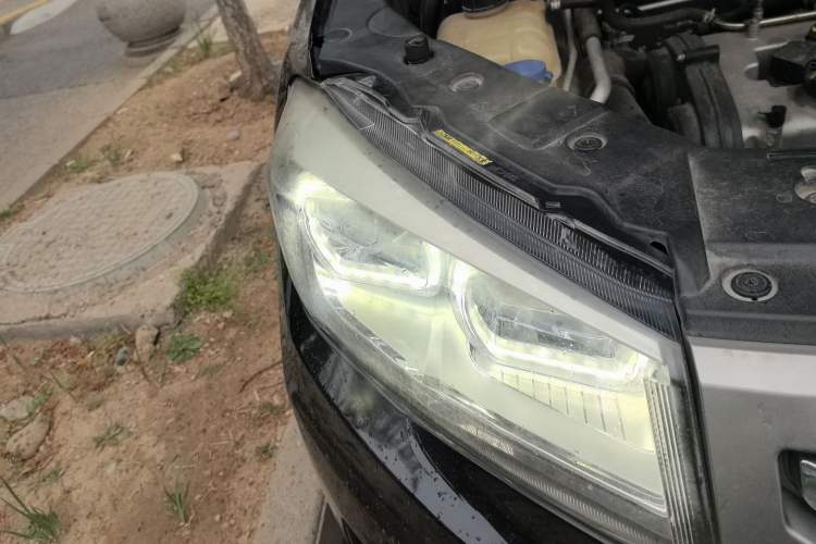 Used CHANGAN CS75 2016 1.8T Automatic Prestige Model China V Standard
