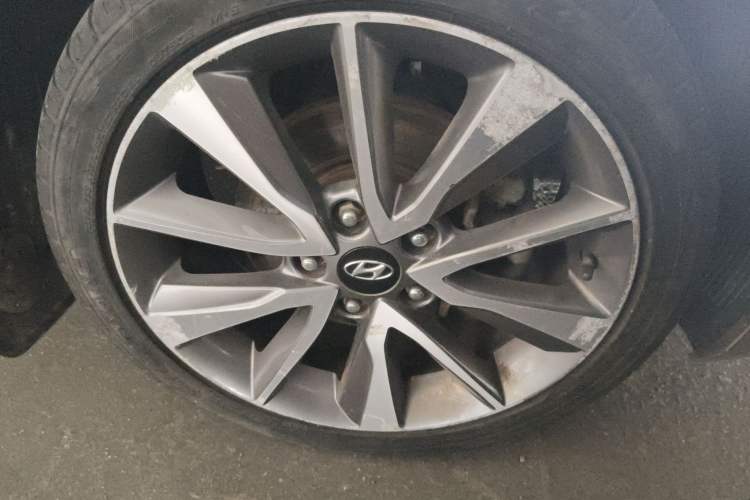 Used Hyundai Elantra (5th Generation / Langdong) 2015 1.6L Automatic Leading Model
