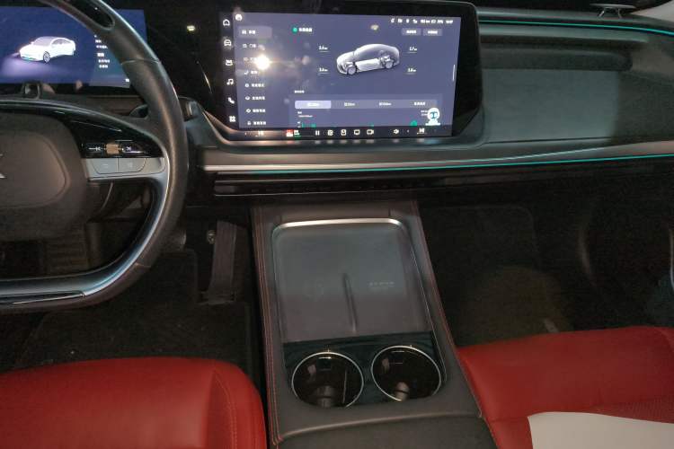 Used XPeng P7 2024 P7i 550 Pro