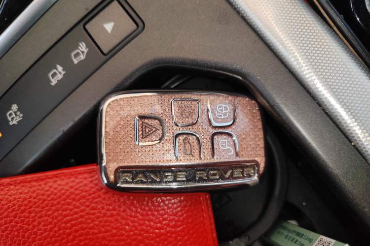 Used Land Rover Range Rover Evoque 2013 2.0T 5-Door Ignite Edition