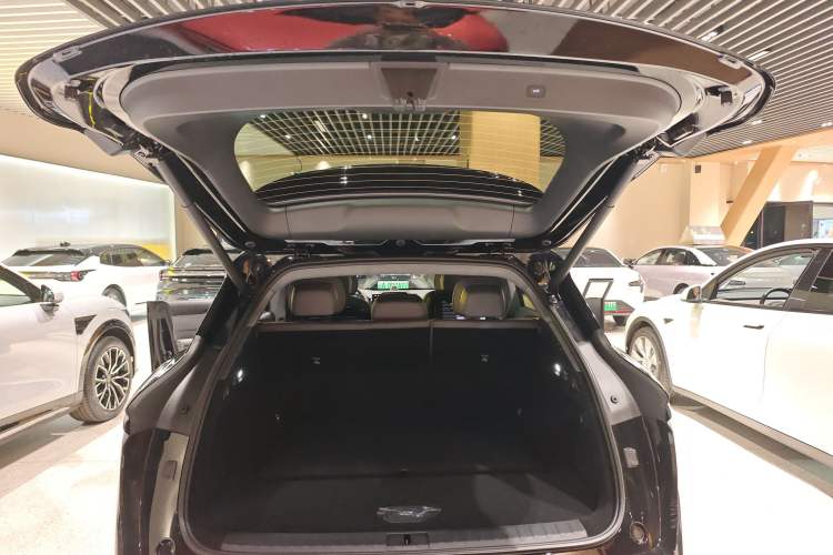 Used Zeekr 7X 2026 75kWh Rear-Drive MAX Edition Trunk