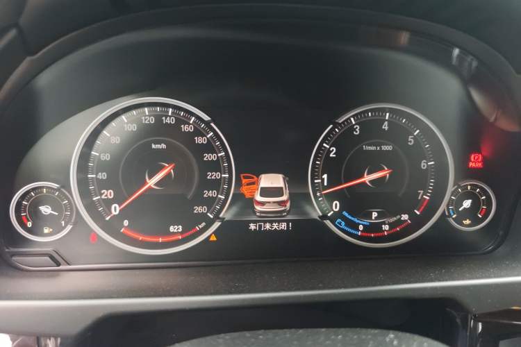 Used BMW X6 2015 xDrive35i Leading Model