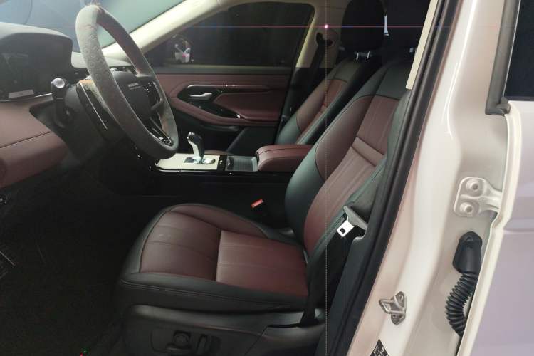 Used Land Rover Range Evoque New Energy 2023 Aurora L P300e Plug-in Hybrid Electric Version Left Front Seat