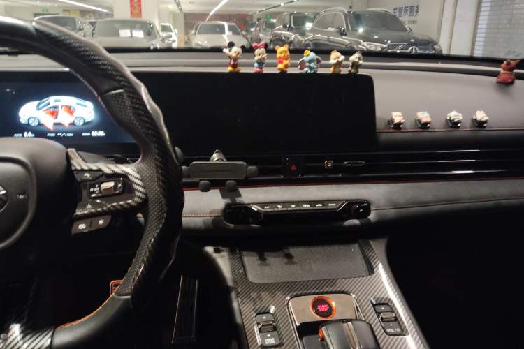 Used GAC Trumpchi EMPOW 2023 270T DCT J16 Version Audio And AC Panel