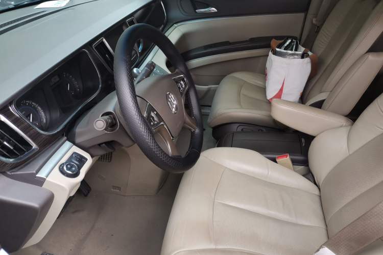 Used Buick GL8 2011 3.0L GT Luxury Business Haoya Edition Left Front Seat