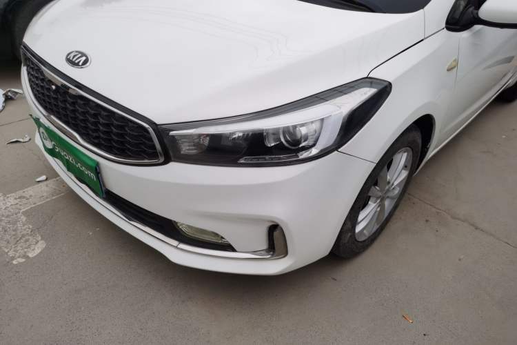 Used Kia K3 2016 1.6L Automatic with Sunroof
