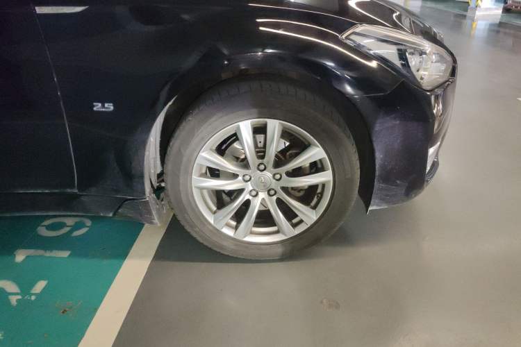 Used Infiniti Q70 2015 Q70L 2.5L Elite Edition
