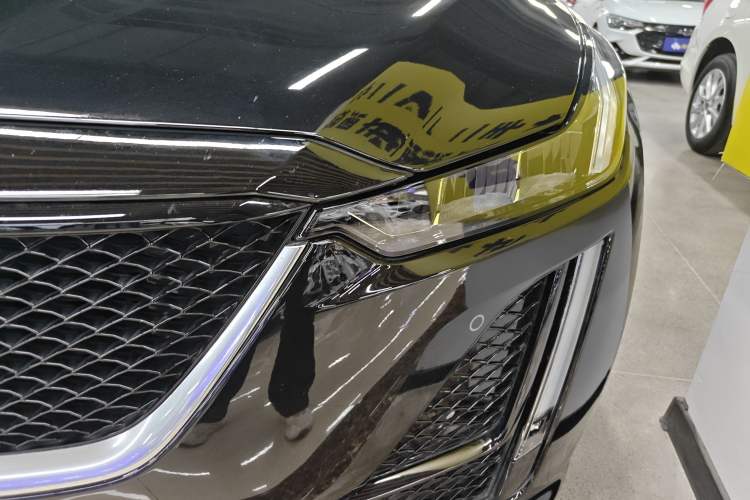 Used Cadillac CT5 2023 28T Prestige Model Left Front Headlight