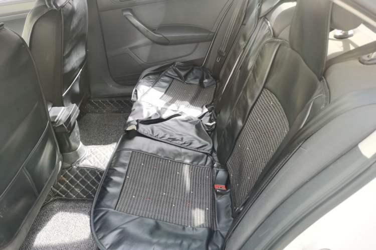 Used Volkswagen Santana 2016 1.6L Manual Fashion Edition