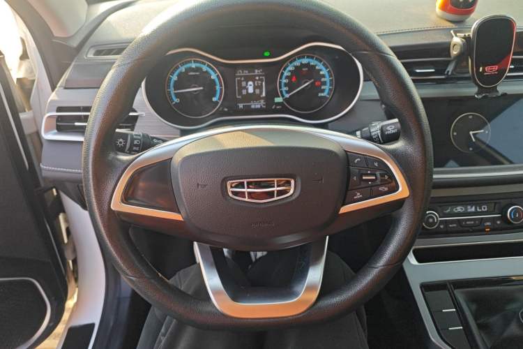 Used Geely Auto Emgrand 2021 UP 1.5L Manual Luxury Model
