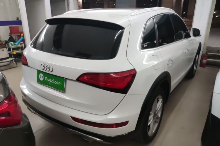 Used Audi Q5 2017 Plus 40 TFSI Technology Model
