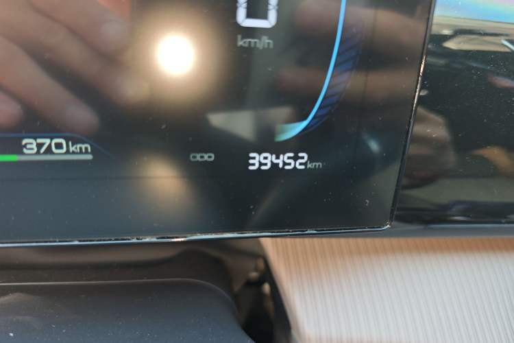 Used BYD Song Pro New Energy 2023 Champion Edition DM-i 71KM Navigation Model