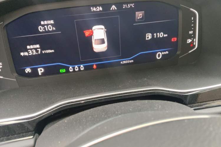 Used Volkswagen Sagitar 2022 280TSI DSG Excellence Edition Odometer Close Up