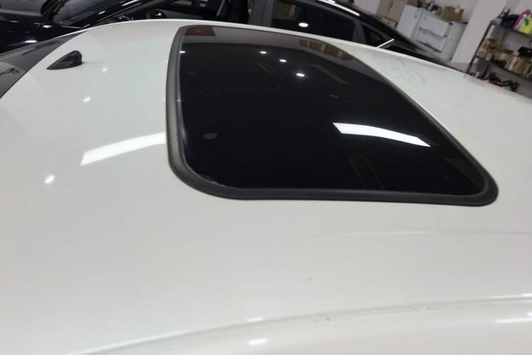 Used Ford Escort 2015 1.5L Automatic Fashion Model Roof