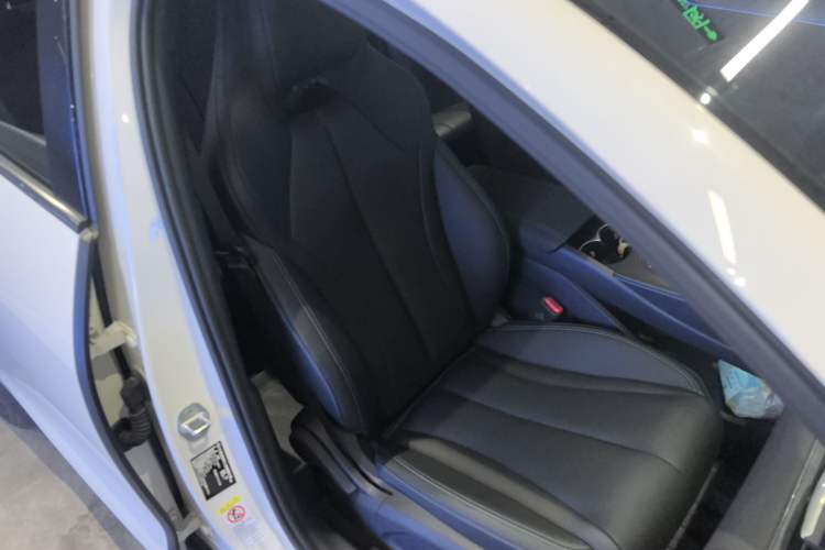 Used BYD Seal 06 New Energy 2024 DM-i 80KM Prestige Model Right Front Seat