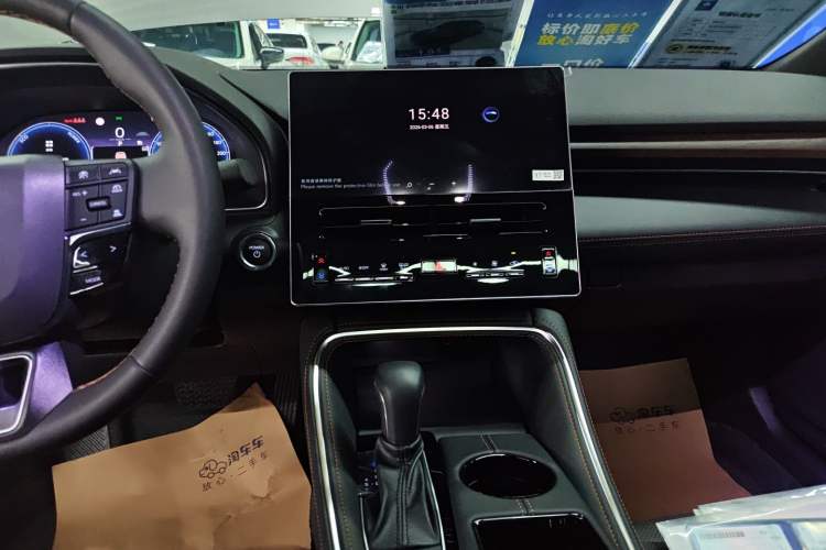 Used Toyota Avalon 2024 Dual-Motor 2.0L Luxury Edition
