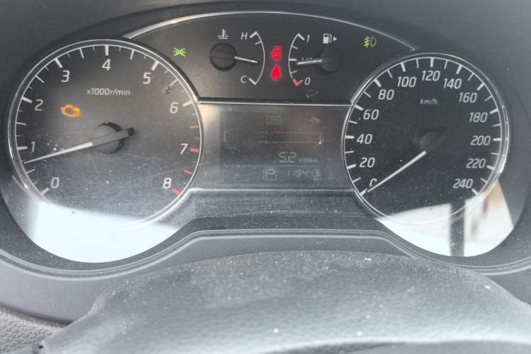 Used Nissan Tiida 2020 1.6L CVT Cool Edition Odometer Close Up