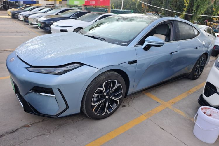 Used Geely Galaxy E8 2025 575 km Exploration Intelligent Driving Edition
