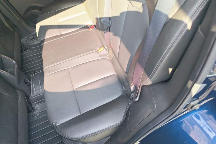 Used Renault Kadjar 2017 2.0L Two-Wheel-Drive Leading Edition