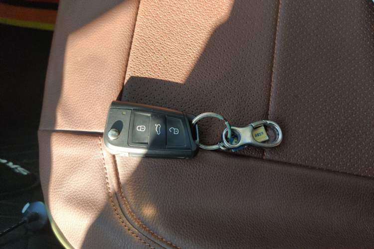 Used Skoda Karoq 2019 TSI280 SmartDrive Luxury Edition China VI standard
