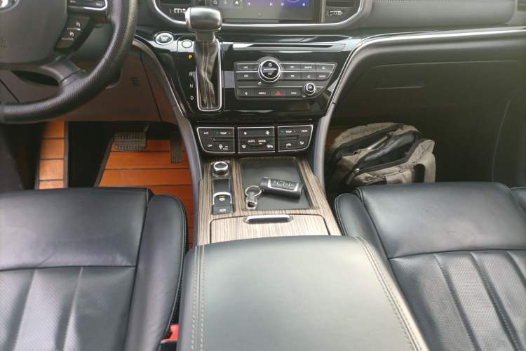 Used GAC Trumpchi M8 2020 390T Deluxe Edition