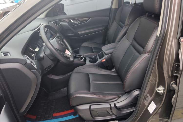 Used Nissan Qashqai 2022 2.0L CVT XV Smart Enjoyment Version Left Front Seat