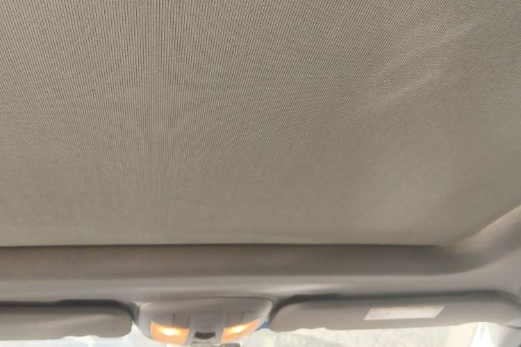 Used Mercedes-Benz R-Class 2017 R 320 4MATIC Business Edition Prestige Model Headliner