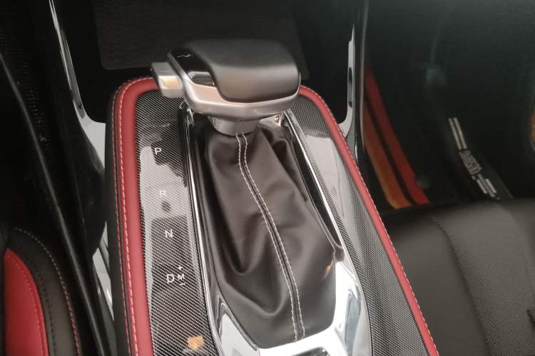 Used CHANGAN OSHAN X5 2021 Revised Version 1.5T DCT Luxury Edition Gear Lever