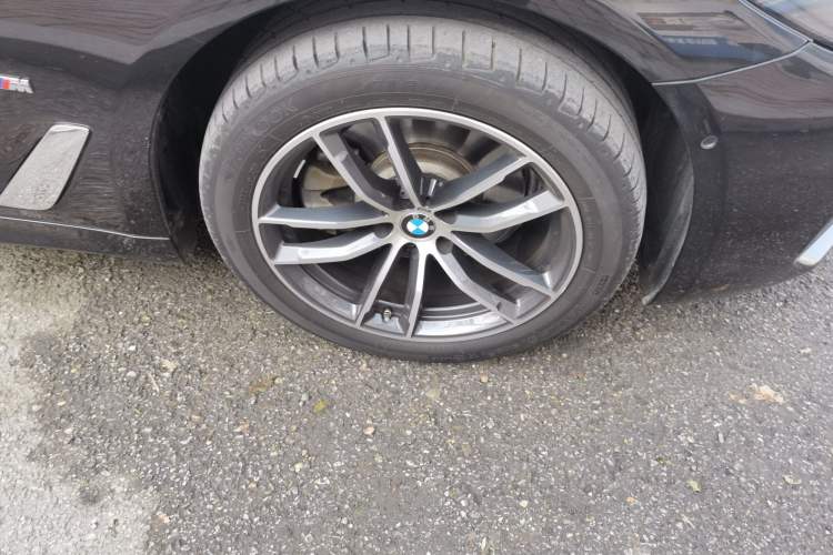 Used BMW 5 Series 2022 Second Facelift 525Li M Sport Package
