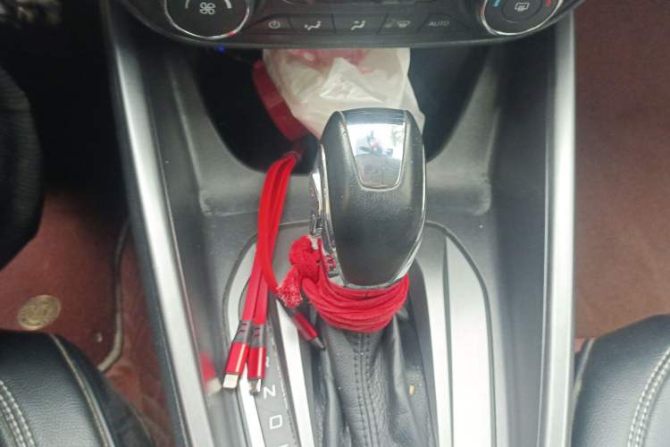 Used Ford Escort 2015 1.5L Automatic Fashion Model Gear Lever