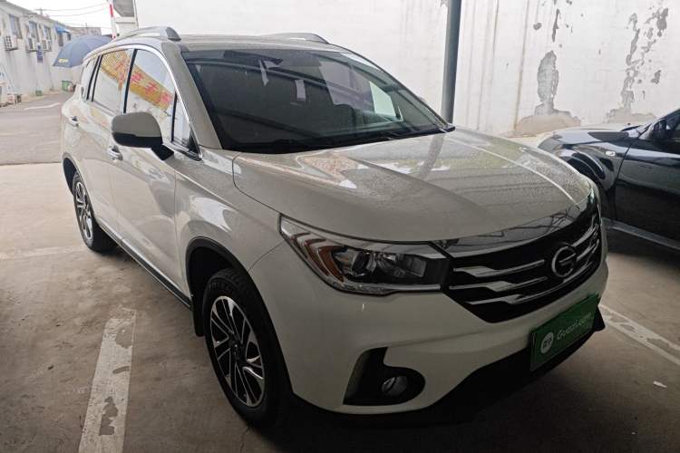 Used GAC Trumpchi GS4 2017 200T Manual Two-Wheel Drive Elite Edition Exterior 1