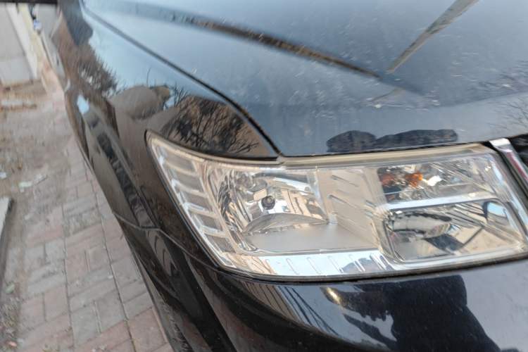 Used Dodge Journey 2013 2.4L Two-Wheel Drive Luxury Version