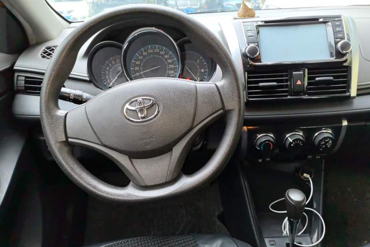 Used Toyota Vios 2014 1.5L Automatic ZhiZhen Edition Steering Wheel