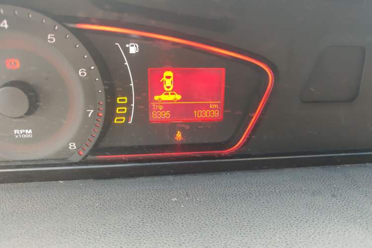 Used Roewe 550 2012 550 1.8L Manual Qiyue Edition