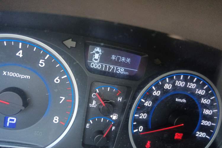 Used Hyundai Celesta 2011 1.6L Automatic Luxury Version
