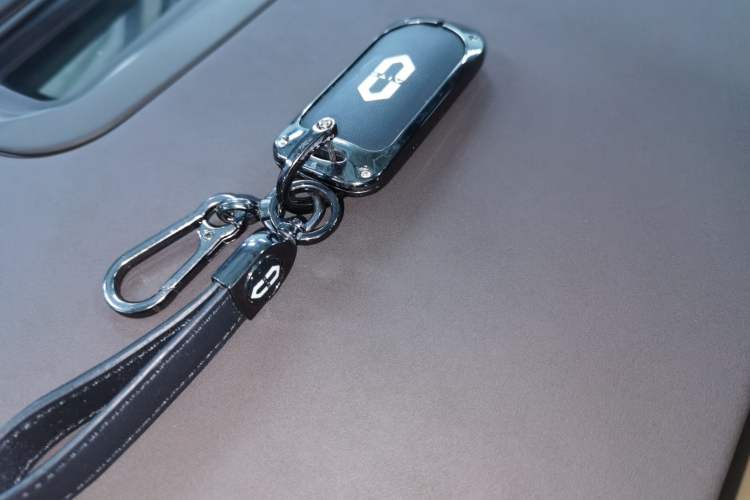 Used Hima AITO M7 2024 1.5T Intelligent Drive 4x4 Max Edition 6 Seats Interior 1