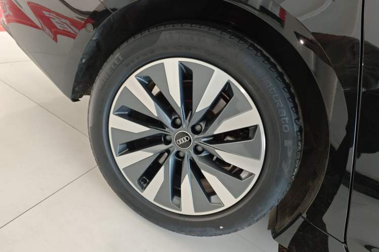 Used Audi A6L 2023 Revised 45 TFSI Prestige Elegant Edition