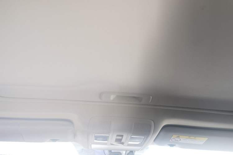 Used Mazda Atenza 2017 2.0L Blue Sky Luxury Edition