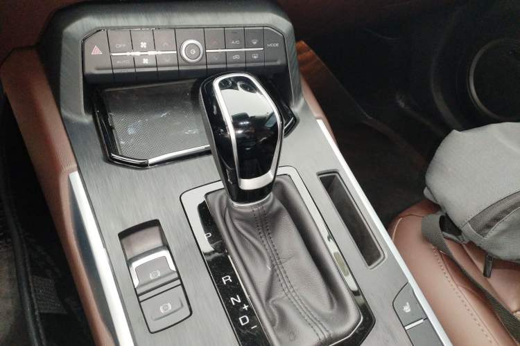 Used Wey VV7 2017 2.0T Flagship Model