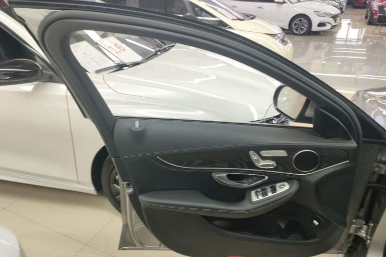 Used Mercedes-Benz C-Class 2019 Restyled C 260 L Sport Edition
