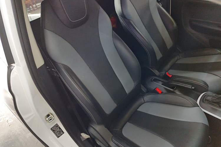 Used Roewe Clever 2022 311km QiQi BoBo Edition
