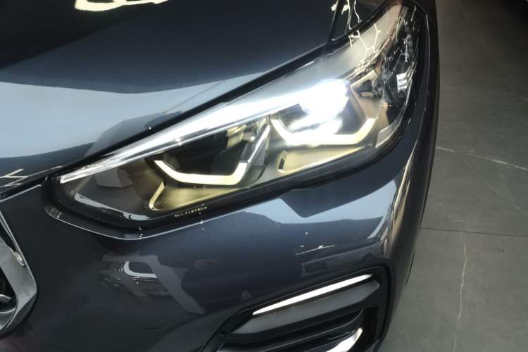 Used BMW X5 2019 xDrive40i Base Model Middle East