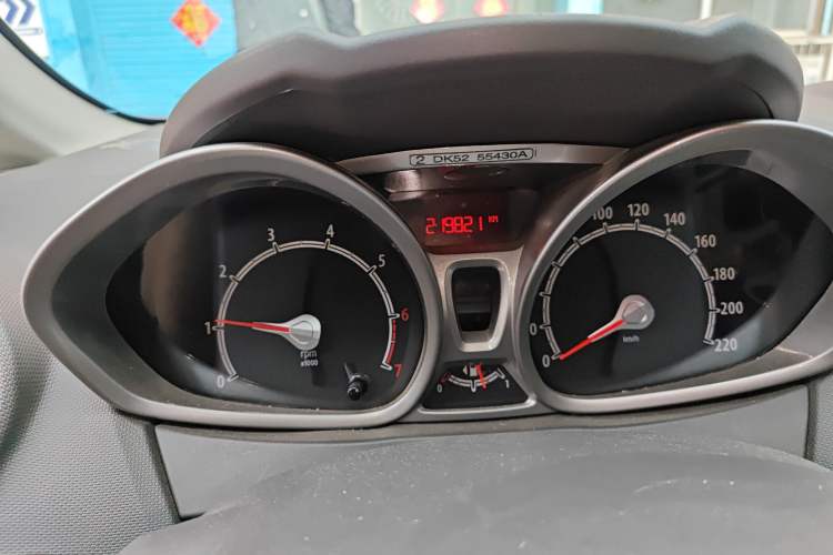 Used Ford Fiesta 2011 Hatchback 1.5L Manual Fashion Edition