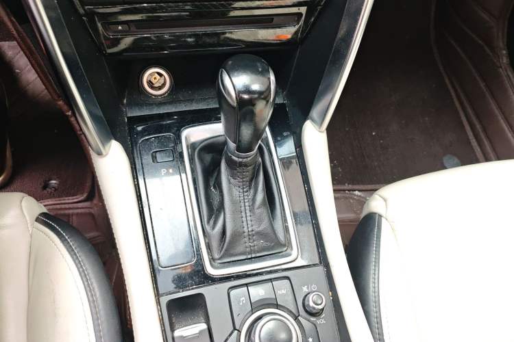 Used Mazda CX-4 2016 2.0L Automatic Two-Wheel Drive Blue Sky Leading Edition