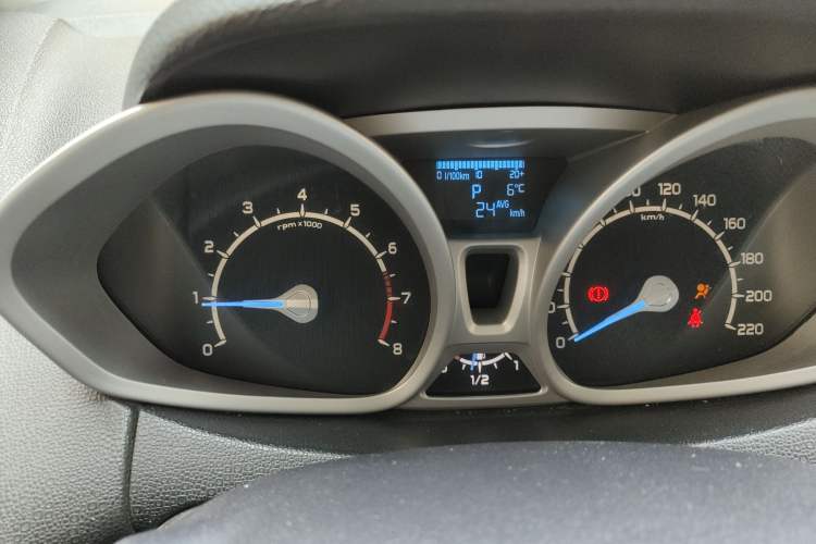 Used Ford EcoSport 2013 1.5L Automatic Prestige Model
