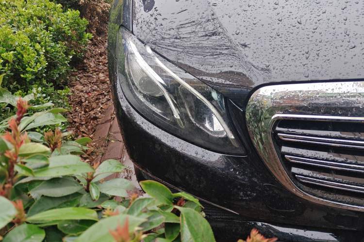 Used Mercedes-Benz E-Class 2016 E 300 L Stylish Model