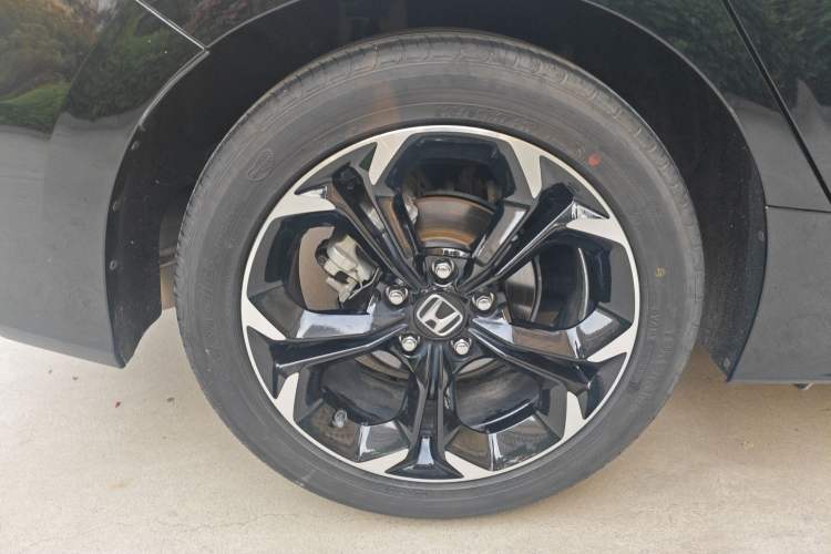 Used Honda Civic 2023 HATCHBACK 240TURBO CVT Extreme Edition Right Rear Wheel Hub