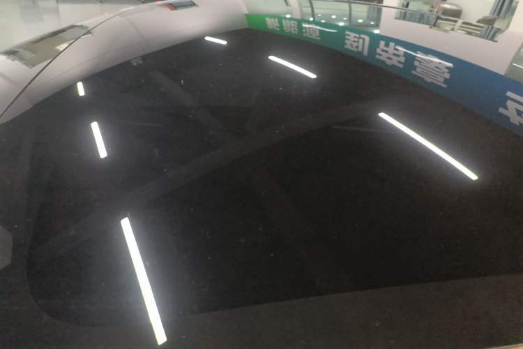 Used Tesla Model Y 2025 Rear-Wheel-Drive Version
