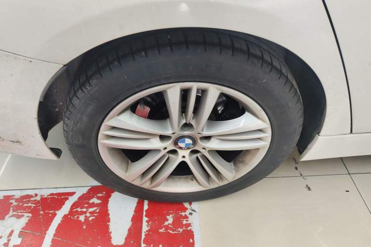 Used BMW 3 Series 2017 320Li Fashion Model
